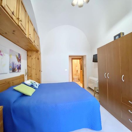 Holidaycasa Jerry Sperlonga Zewnętrze zdjęcie